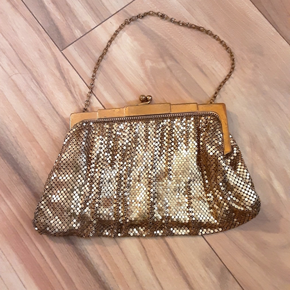 Whiting & Davis Vintage Gold Tone Mesy Evening Bag.